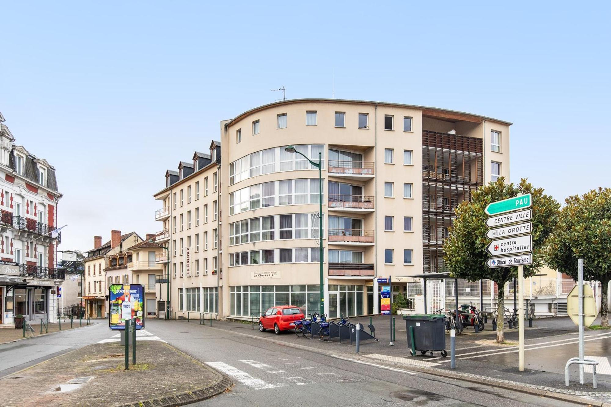 Tithome 1 - Gare, Centre Ville, Vue Montagne Et Chateau Лурд Экстерьер фото
